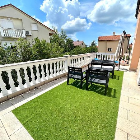 Villa Julie Jadranovo Exterior photo